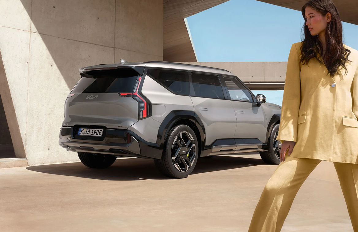 amplitude_auto_kia_ev9_gt_959722098.webp