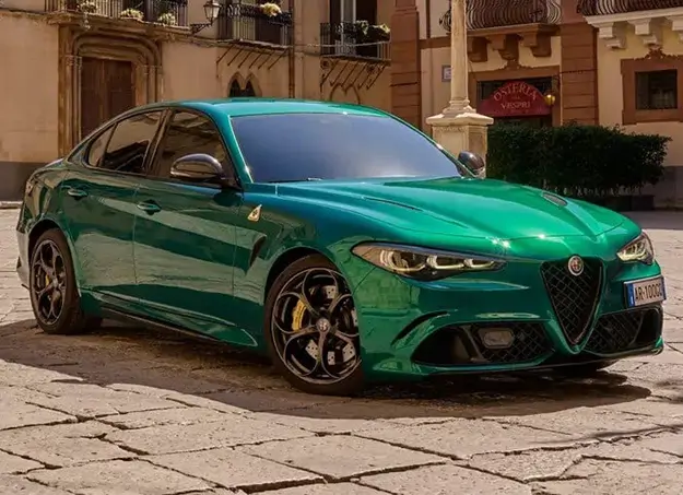 Amplitude-Auto-Alfa-Romeo-Giulia