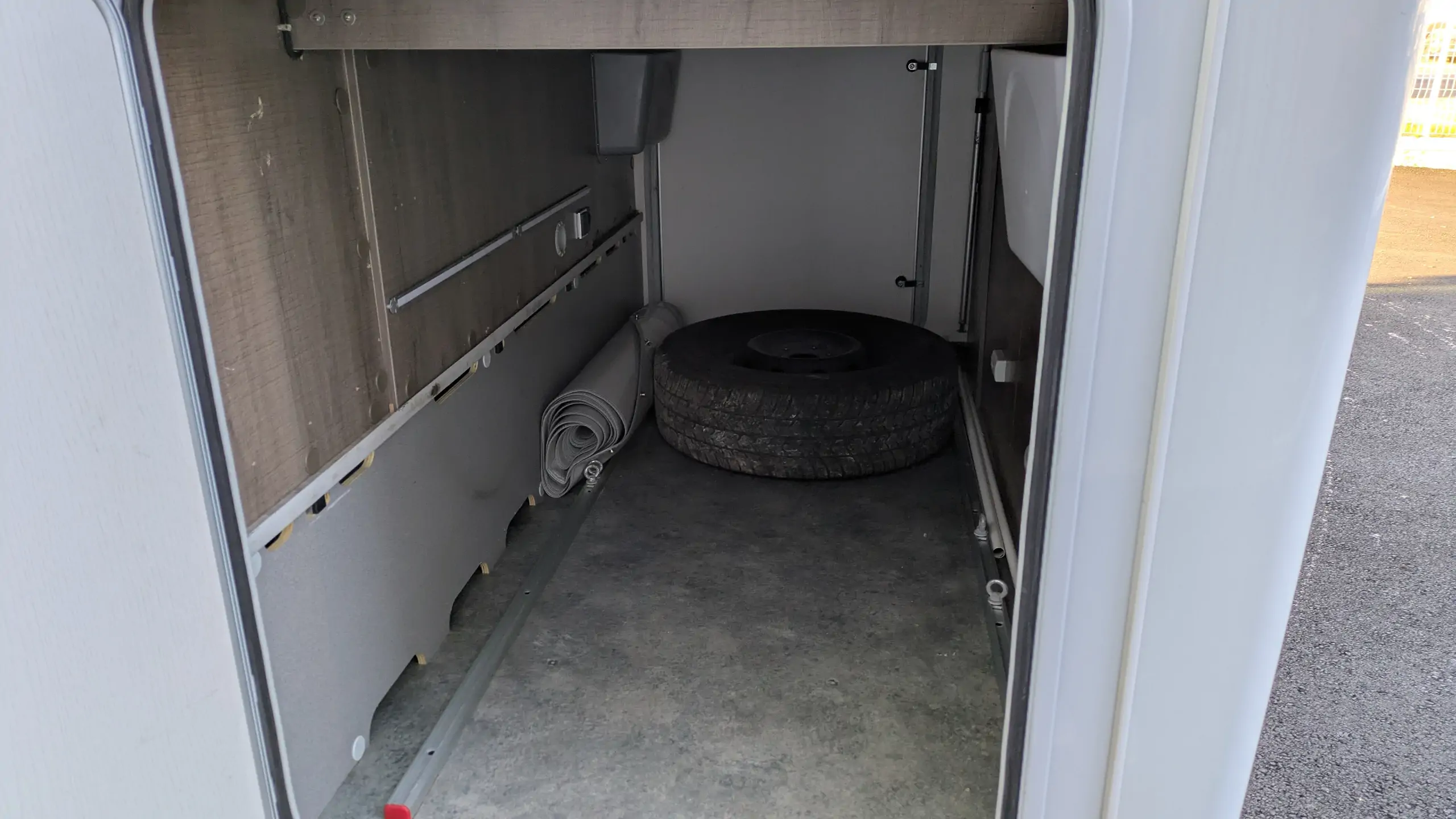 Image  BAVARIA INITIAL I741FC ALLURE 